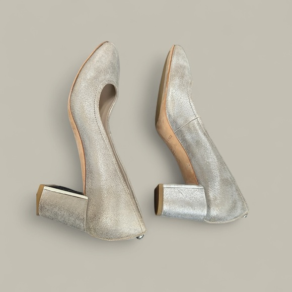 Donald J. Pliner Silver Heels Elegant Design - Picture 6 of 9